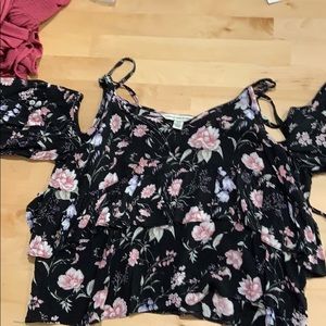 American Eagle Top floral